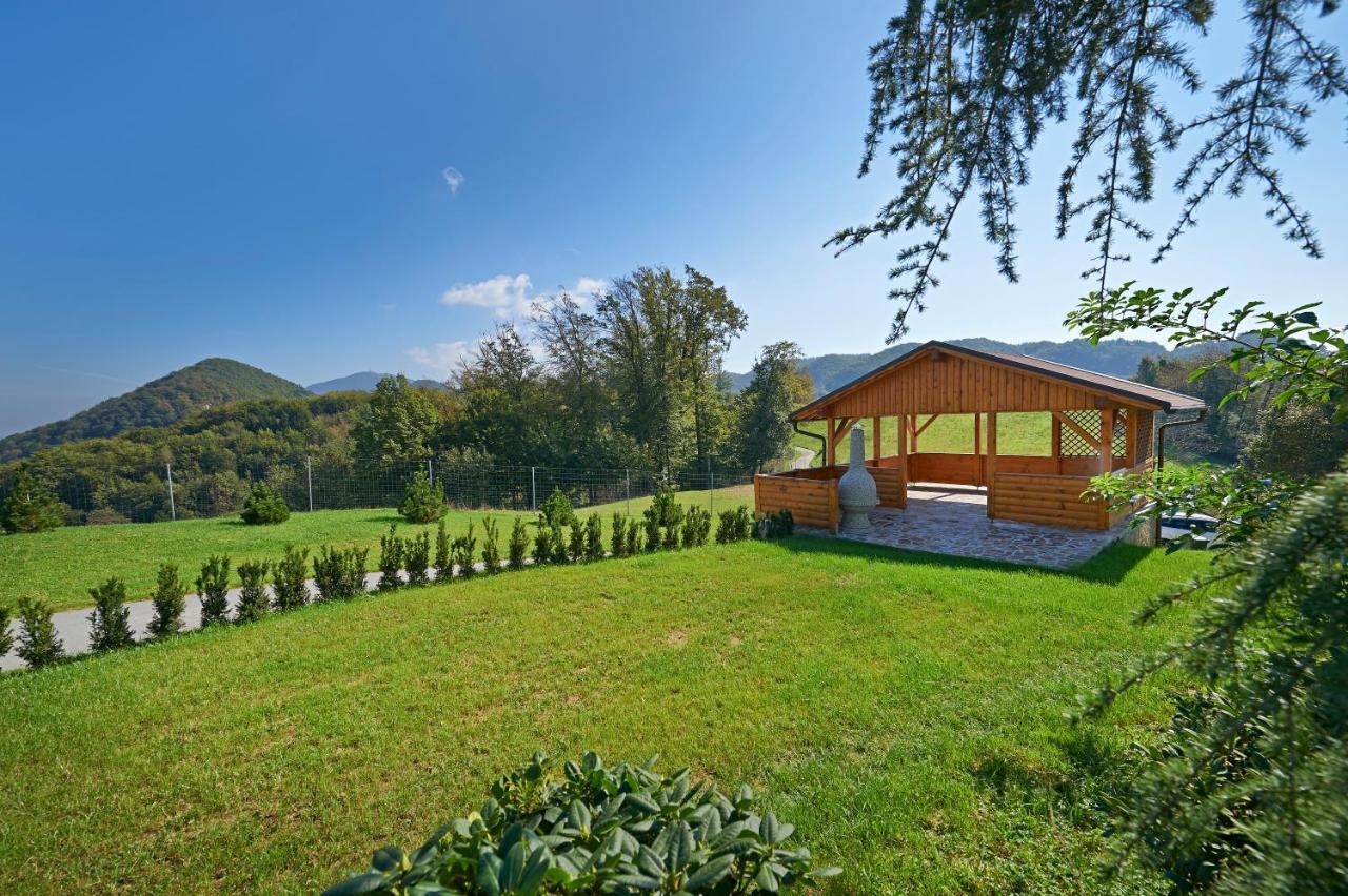 Farmhouse Lipoglav Loče pri Poljčanah Exterior foto